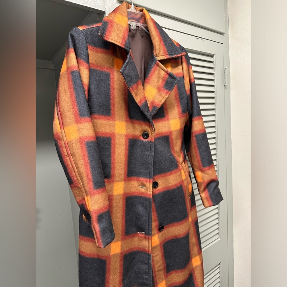 Evermore coat, size small. Only worn once to Eras tour.